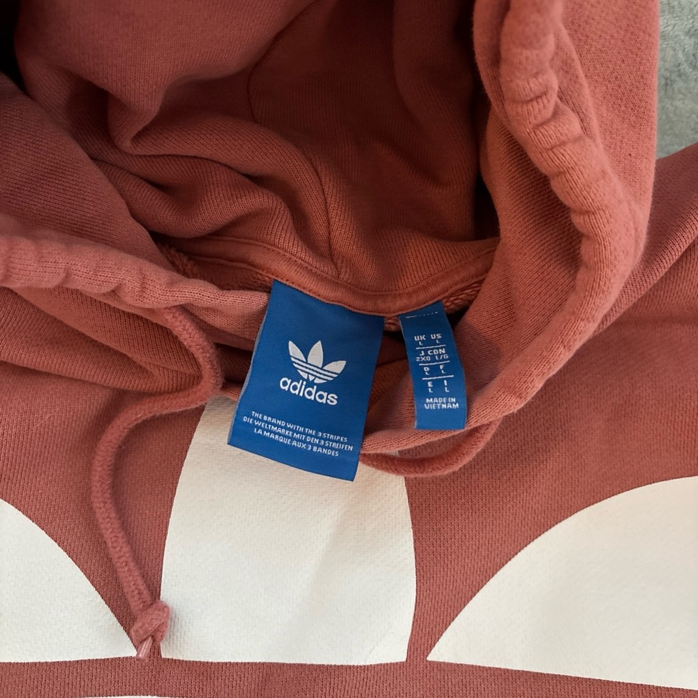 Men’s adidas sweatshirt size L